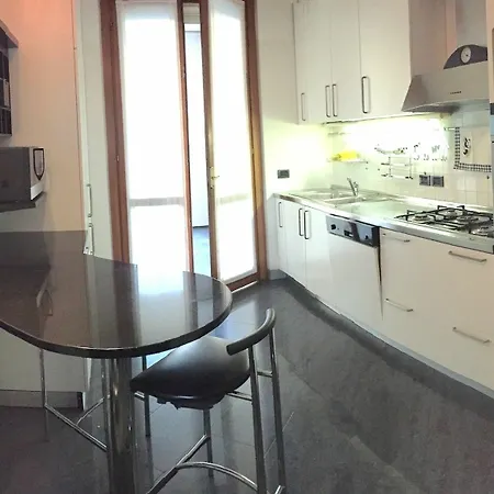 Giulia Luxury * Milano